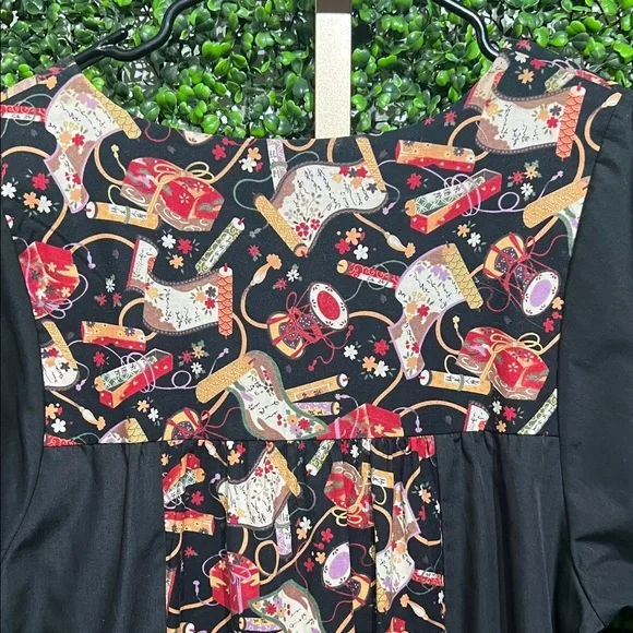 RM Hawaii Black and Multicolor Muumuu MIDI Dress size Small Made In Hawaii - Picture 6 of 8